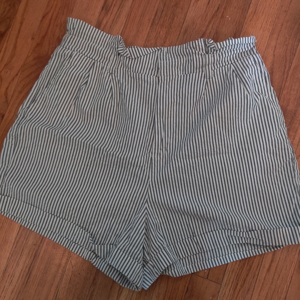 Paper bag shorts